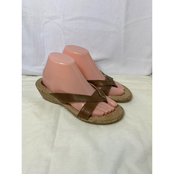 BOC Born Concept Brown Leather Slide On Thong Sandals Cork Heel Size Sz 8 C27041 - Picture 1 of 9